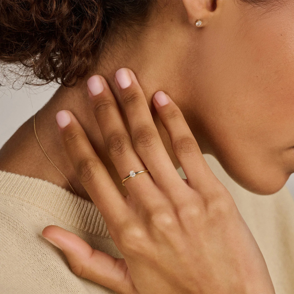 blush-lab-diamonds-lg1028y-solitair-ring-14k-goud-lab-grown-diamant-0-15-crt-ovaal-1-6-mm-breedte