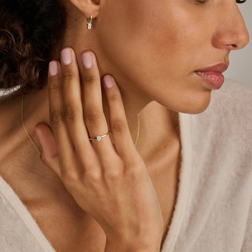 blush-lab-diamonds-lg1029y-solitair-ring-14k-goud-lab-grown-diamant-0-2-crt-rechthoek-1-5-mm-breedte