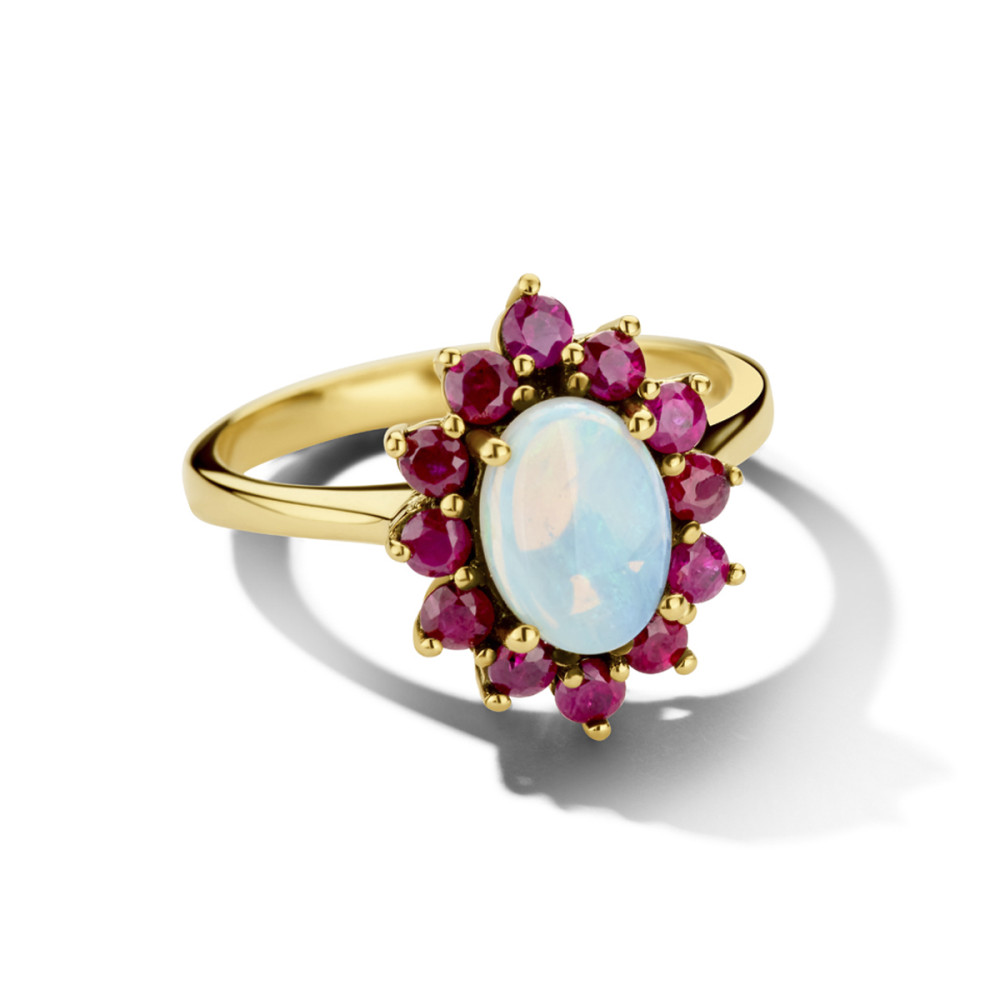 14-karaat-gouden-entourage-ring-met-ovale-opaal-en-robijnen