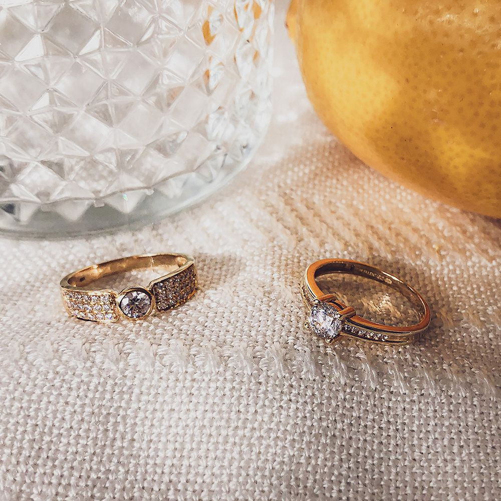 14-karaat-gouden-pave-solitair-ring-met-zirkonia