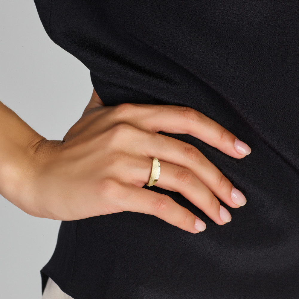 14-karaat-gouden-ring-met-matte-en-glanzende-afwerking