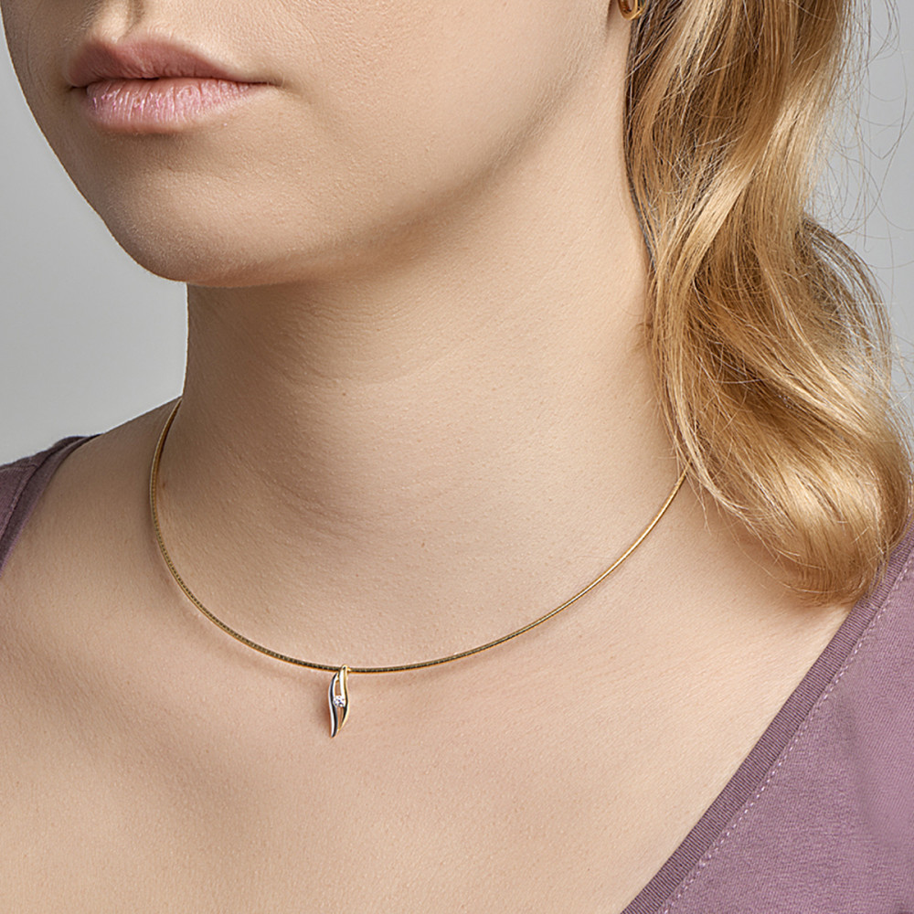 bicolor-gouden-en-witgouden-hanger-met-golvende-vorm-en-zirkonia-hoogte-17-5-mm