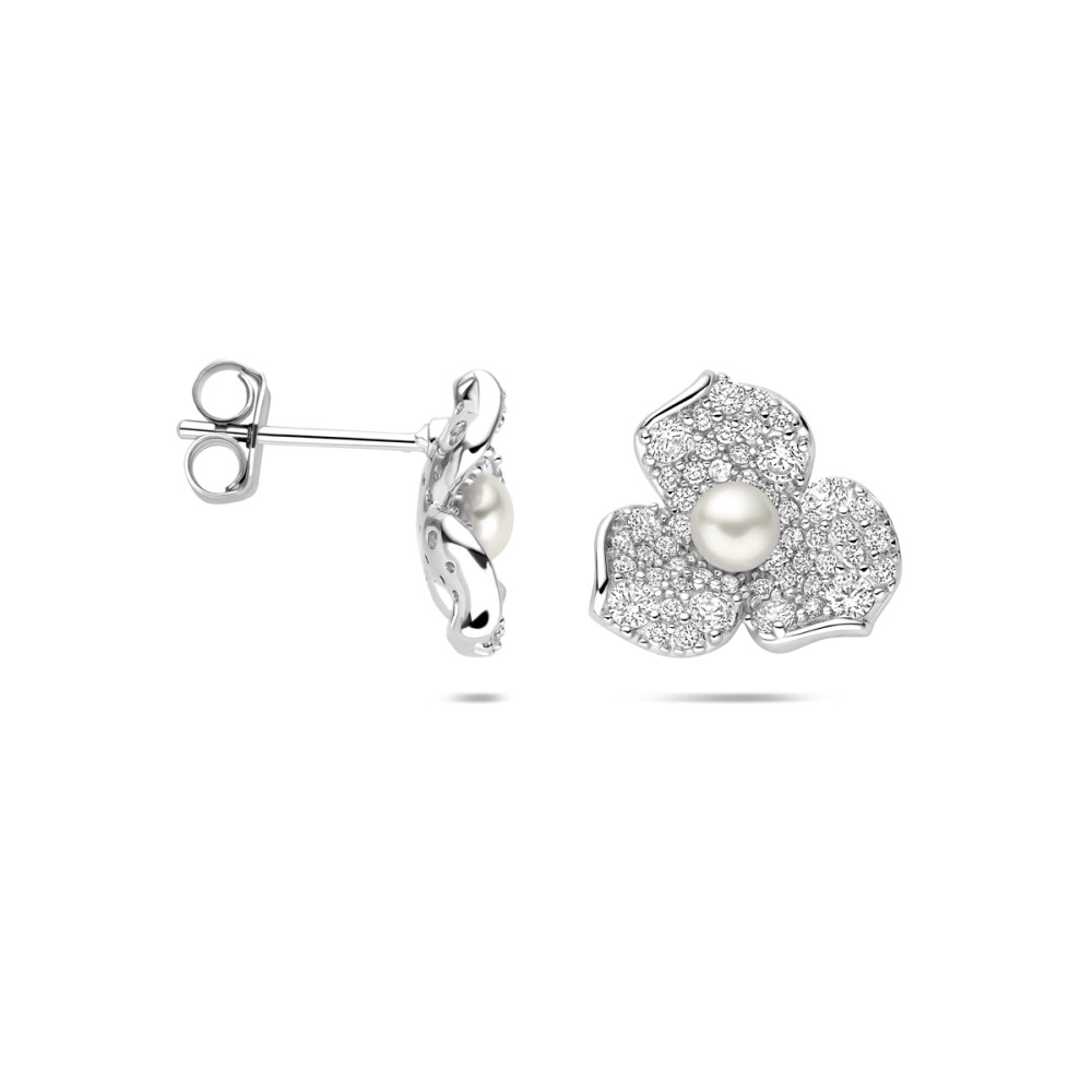bloem-oorstekers-van-zilver-en-zirkonia-met-parel-13-5-mm-breed-x-12-mm-hoog