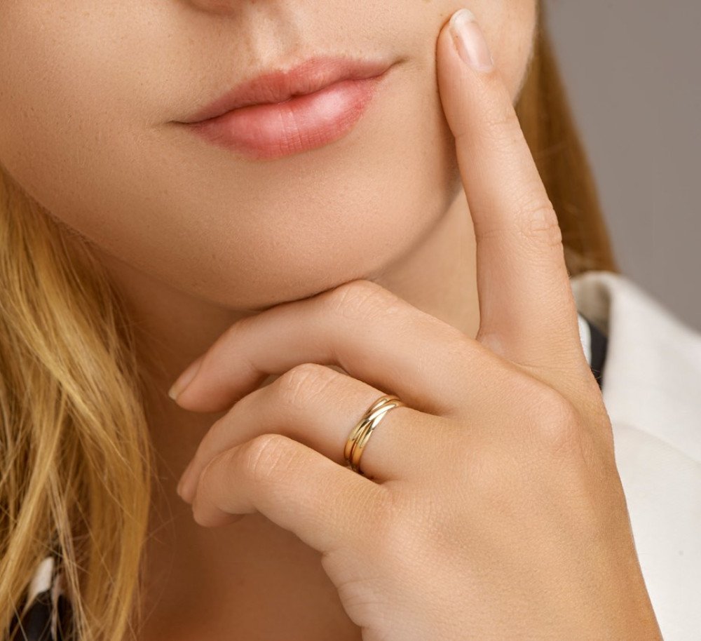 crossover-ring-van-14-karaat-goud-elegante-gladde-overlappende-banen