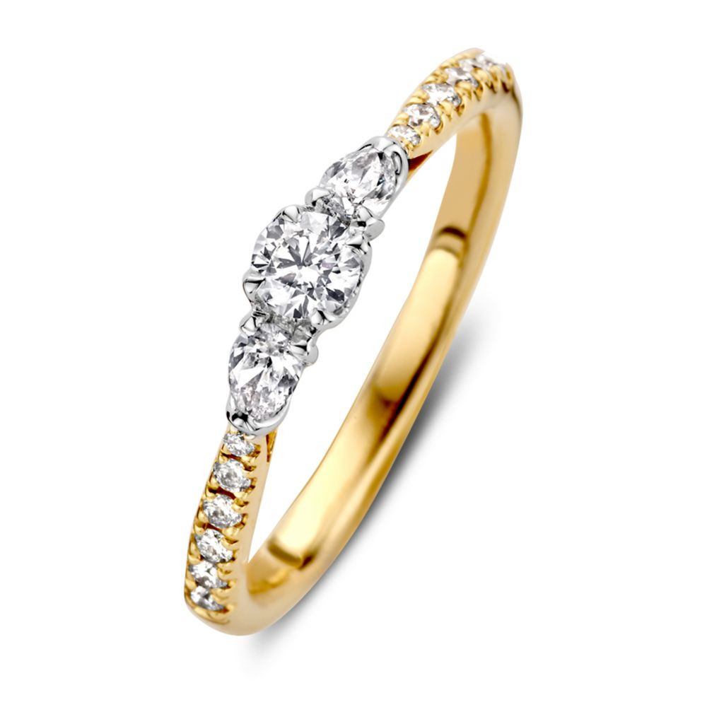 diamanten-trilogy-ring-met-zijstenen-0-51-crt-van-goud-en-3-8-mm-breed