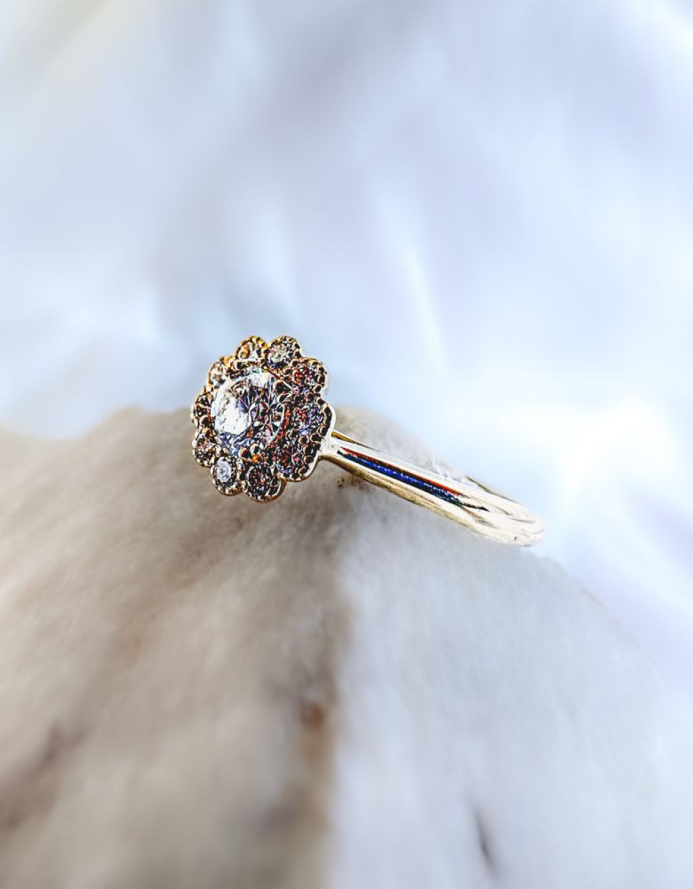 entourage-ring-van-goud-met-0-43-crt-diamanten-bloem-vam-7-8-mm