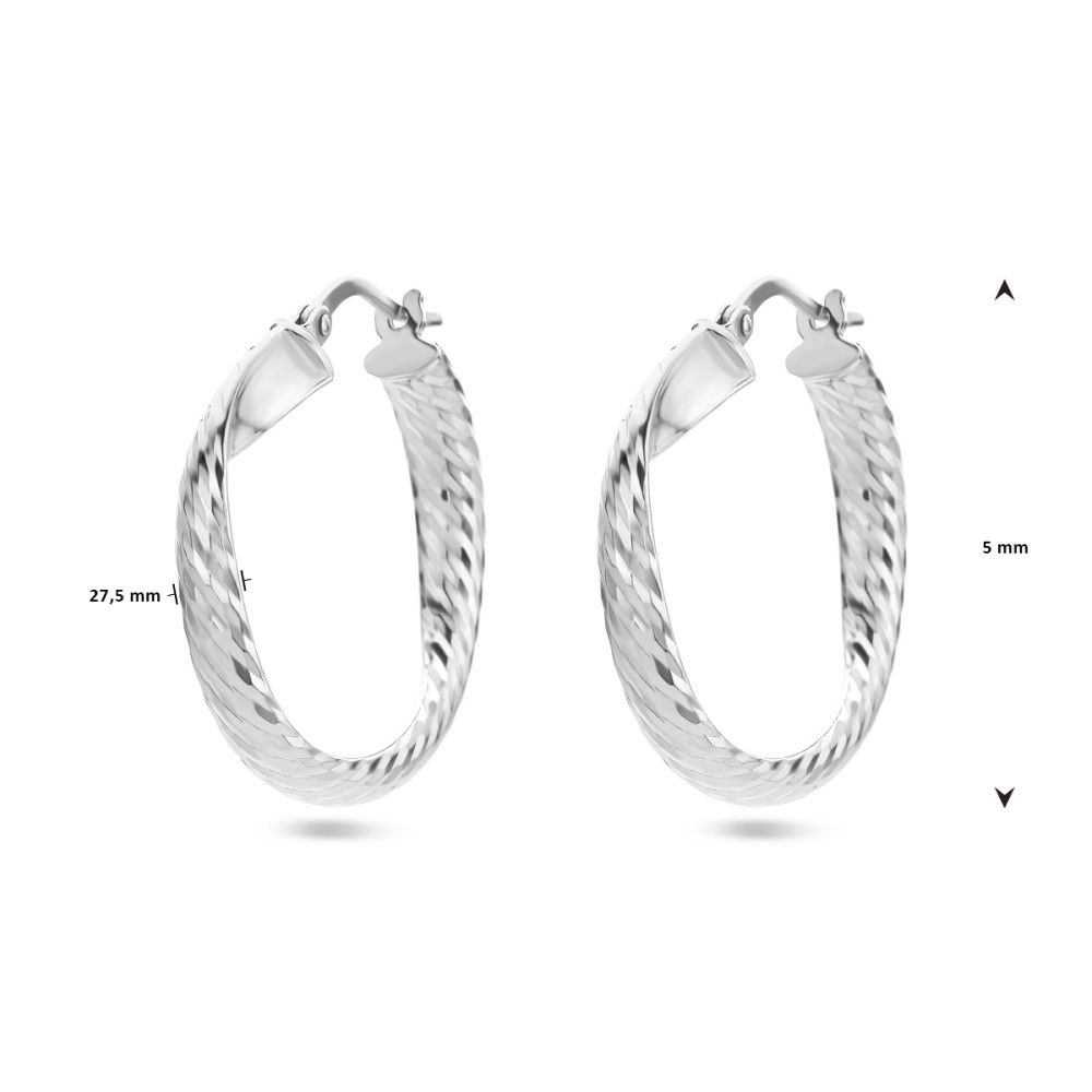 gedraaide-zilveren-oorringen-met-bewerkt-oppervlak-diameter-26-mm