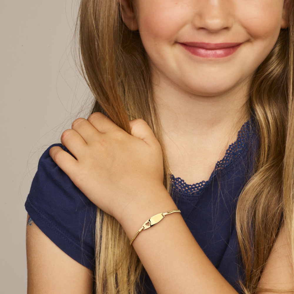 gepersonaliseerde-plaatarmband-kinderen-gourmetschakel-hartje-lengte-11-13-cm