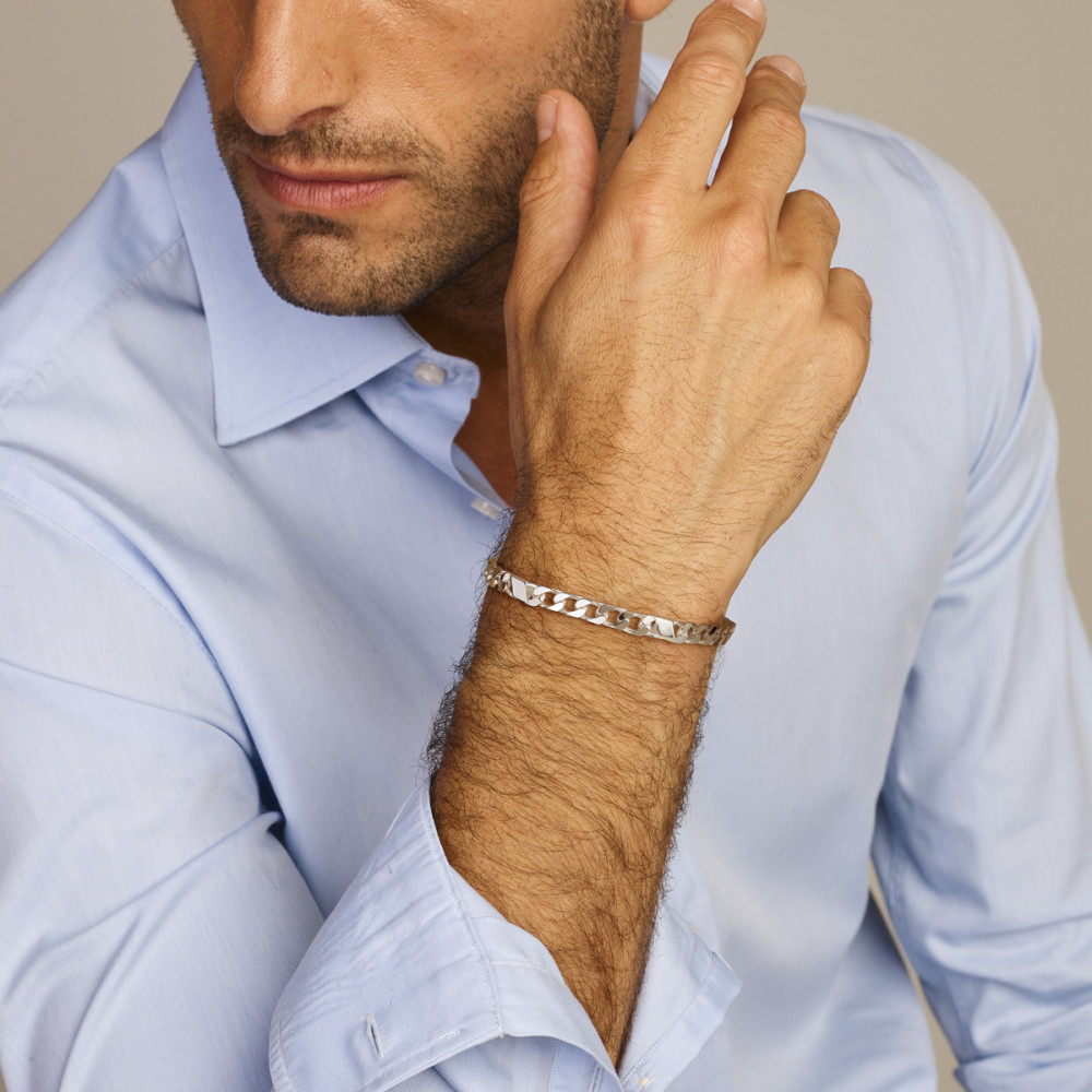 glanzend-afgewerkte-zilveren-gourmet-schakelarmband-5-8-mm-breed-lengte-21-cm
