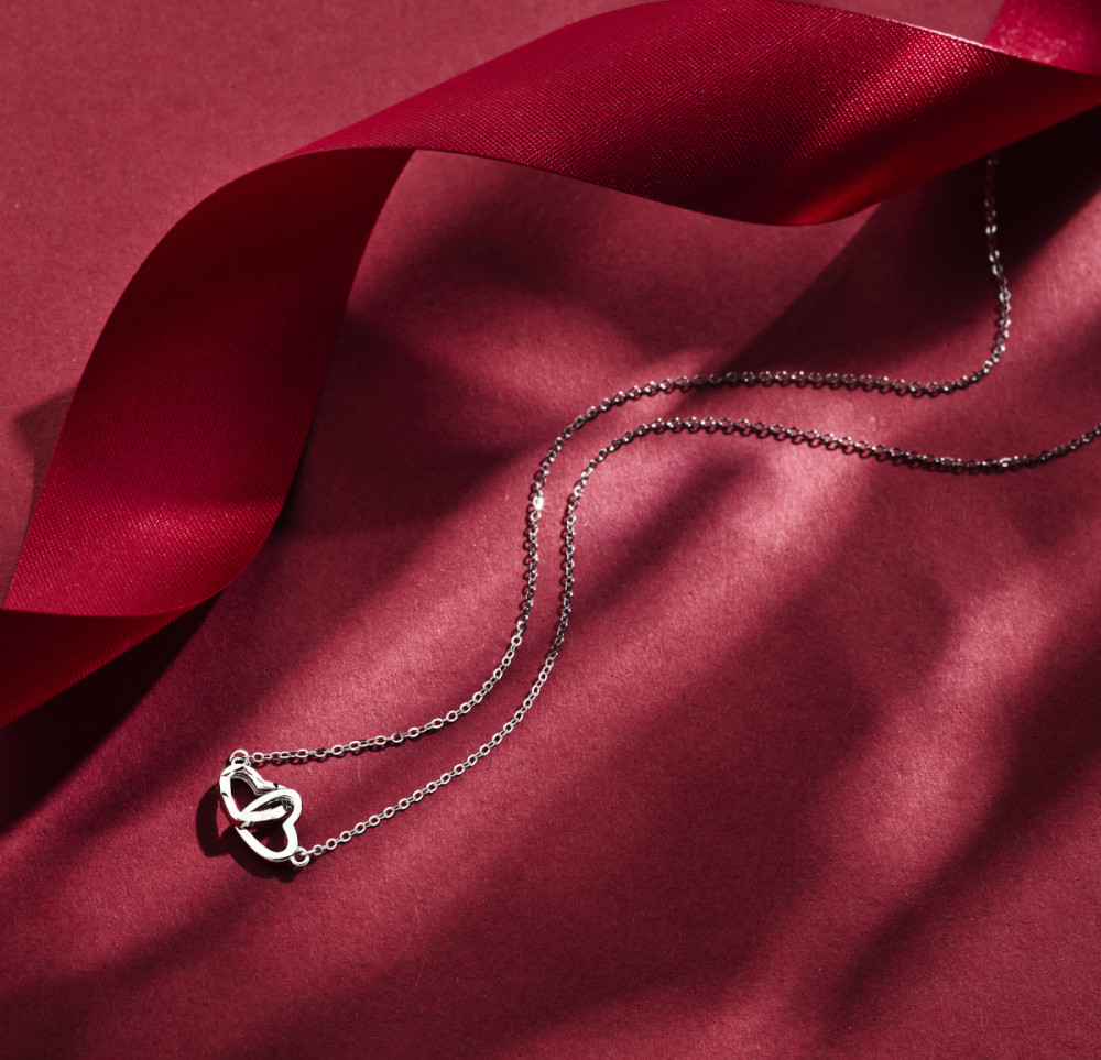 hartjes-collier-zilver-gediamanteerd-en-glanzend-1-1-mm-breedte-lengte-41-45-cm