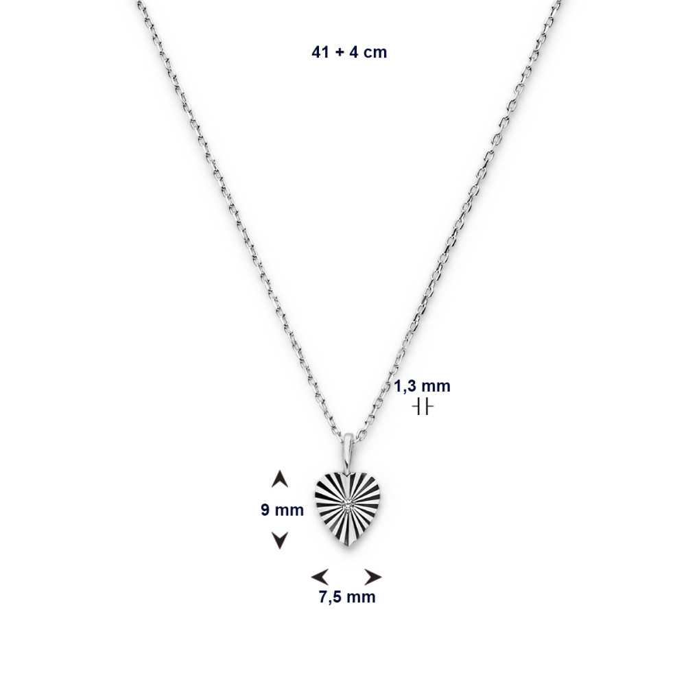 hartjes-ketting-zilveren-stralenpatroon-en-zirkonia-steen-lengte-41-45-cm