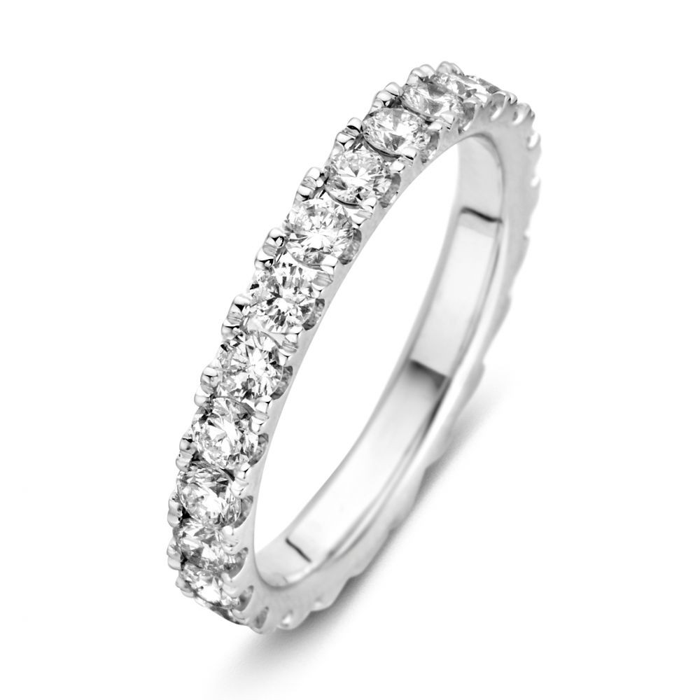 klassieke-memoire-ring-van-14-karaat-witgoud-tijdloze-briljantgeslepen-diamanten-rondom-de-band