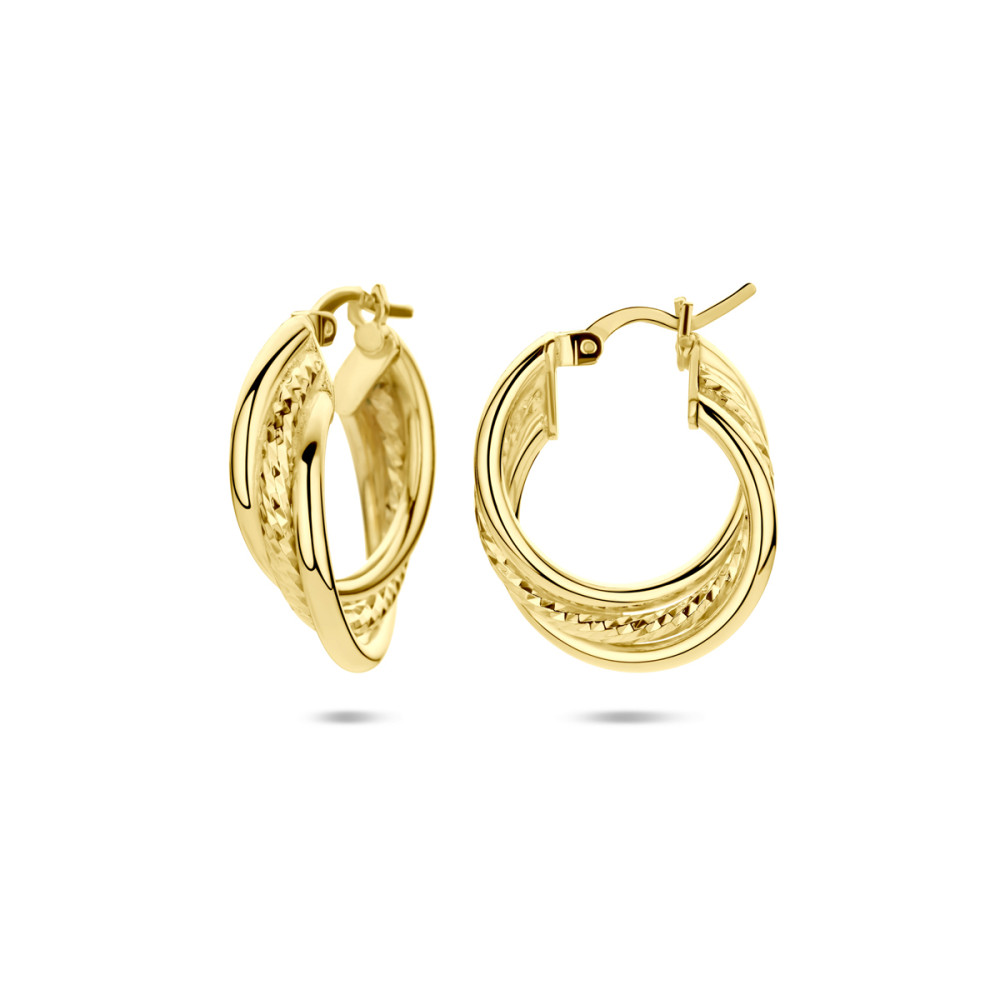 oorringen-goudkleurig-gevlochten-design-met-scharniersluiting-6-mm-breed-x-23-5-mm-hoog