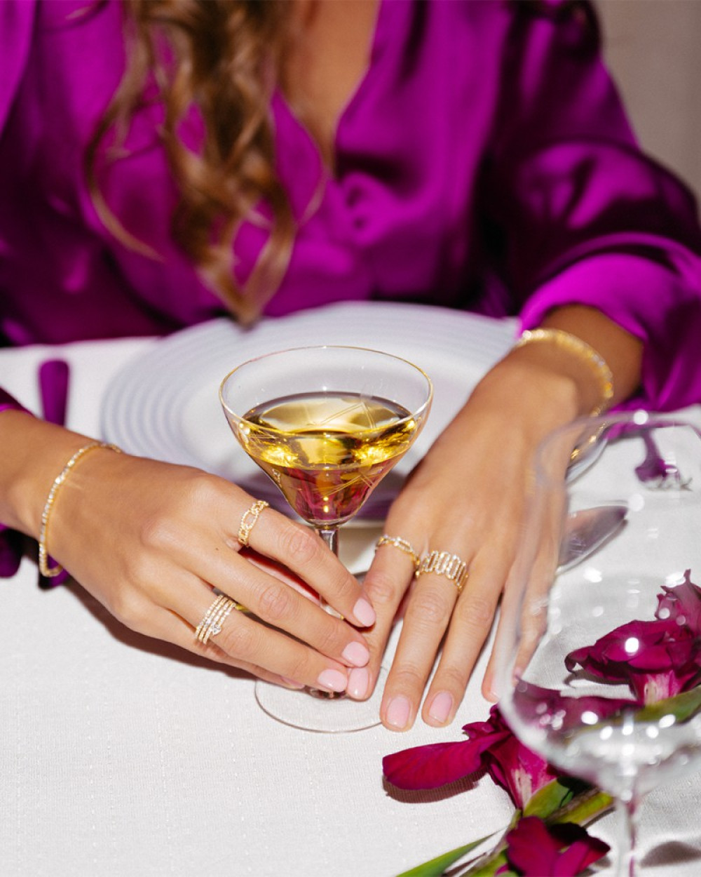 ovale-schakelring-van-14-karaat-goud-gezet-met-diamanten-0-28-crt