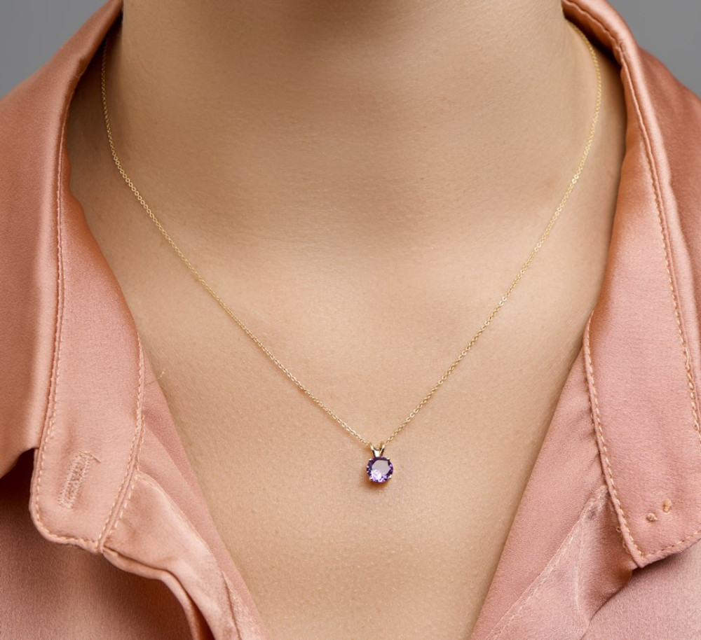 paarse-amethist-hanger-van-14-karaat-goud-hoogte-10-5-mm