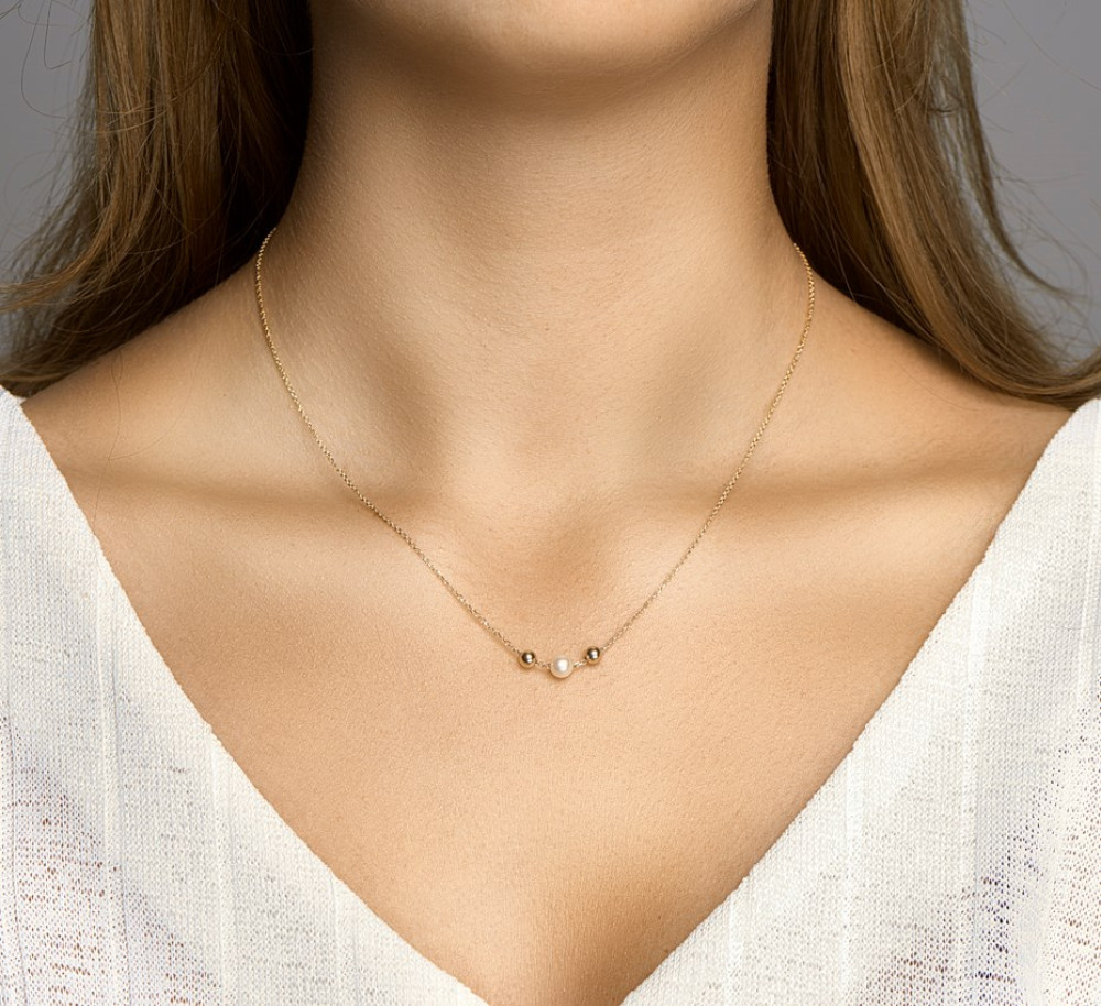 parelcollier-goud-met-hanger-lengte-verstelbaar-42-45-cm