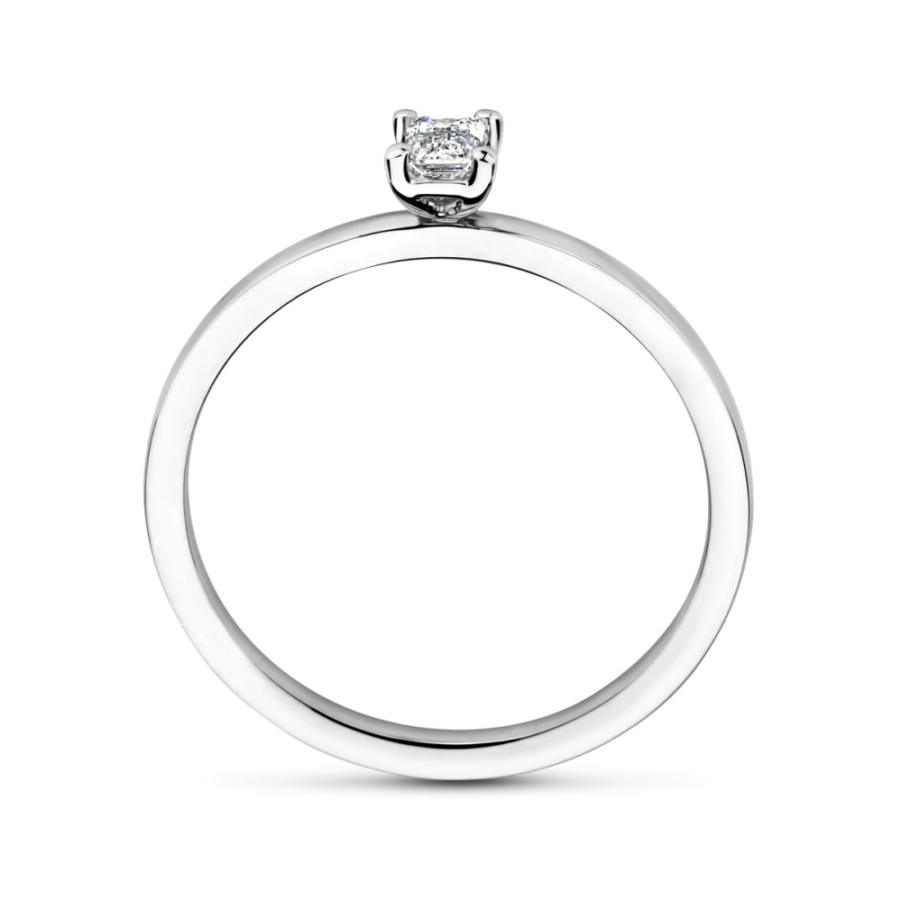 platina-solitair-ring-met-rechthoekige-diamant-0-15-crt