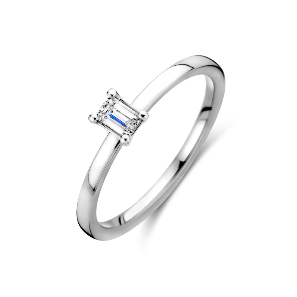 platina-solitair-ring-met-rechthoekige-diamant-0-15-crt