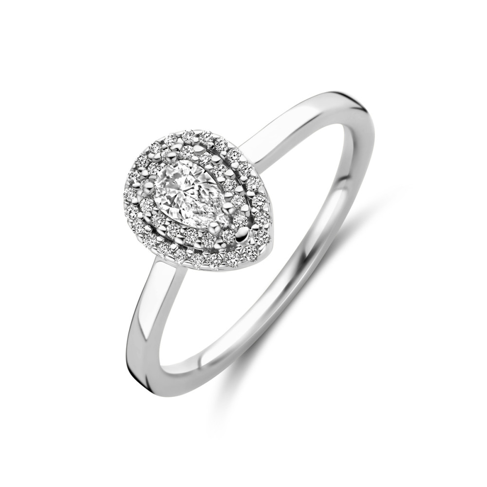 ring-witgoud-met-peer-geslepen-diamant-en-halo-0-36-crt-9-5-mm-breedte