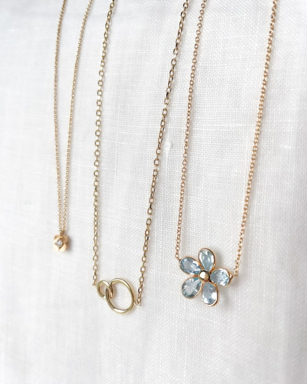 ronde-14-karaat-gouden-collier-met-hanger-lengte-43-cm