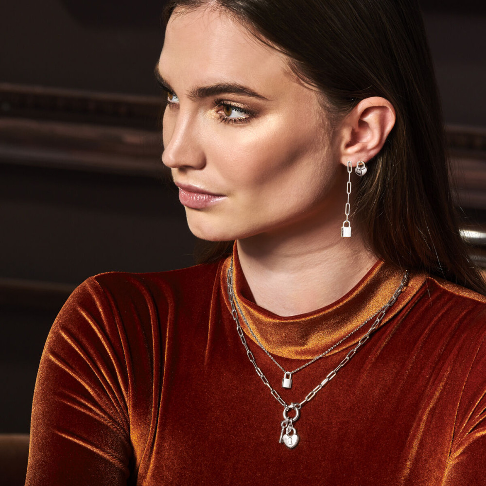 slotje-oorhangers-zilver-gerhodineerd-55-mm