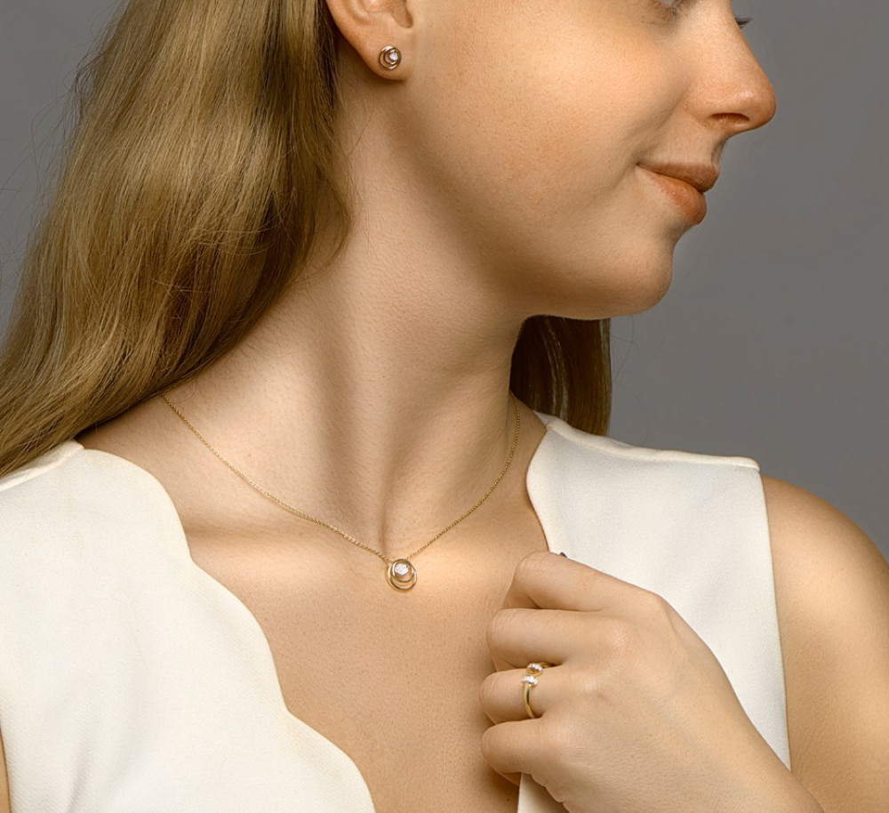 stijlvolle-14-karaat-gouden-hanger-met-diamanten-0-03-crt-diameter-11-5-mm