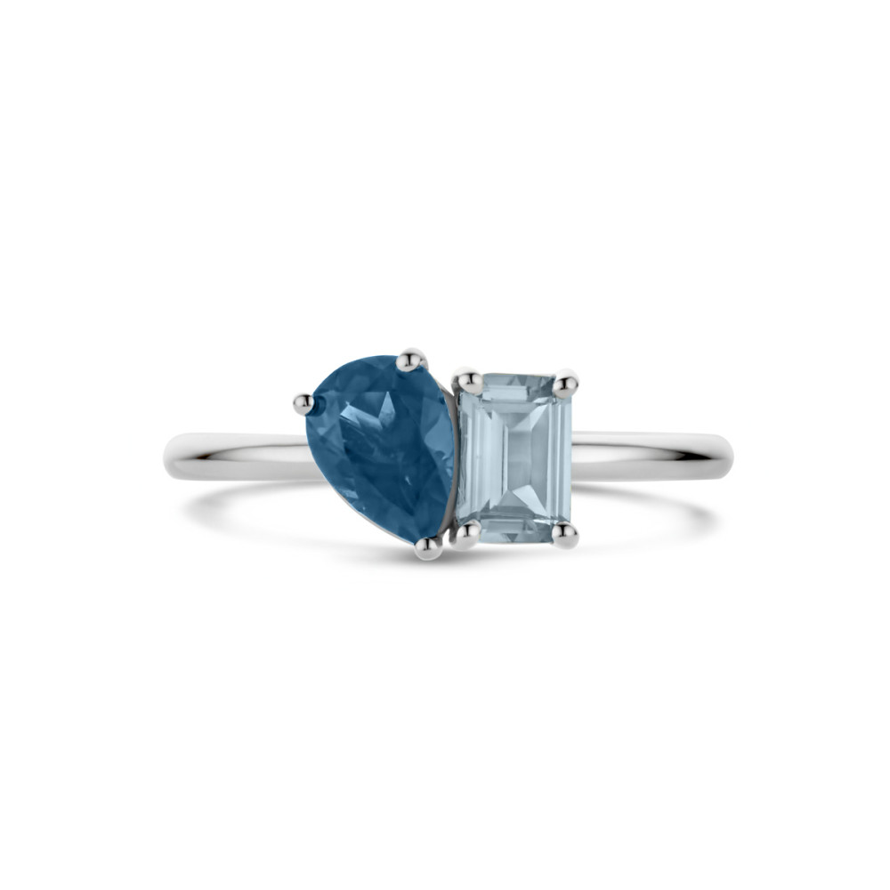 toi-et-moi-ring-witgoud-en-blauwe-topaas-druppel-en-rechthoekig-7-mm-breedte