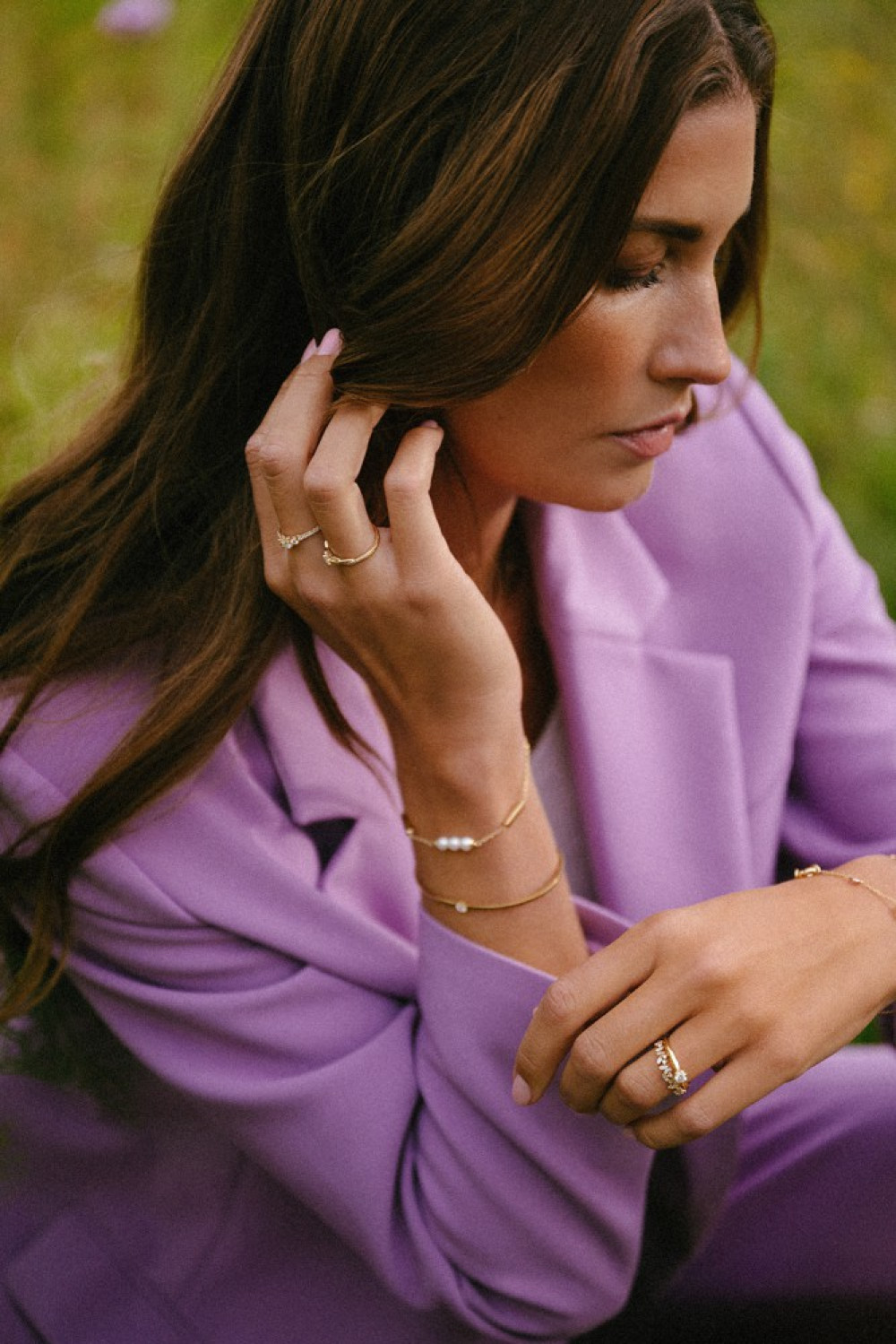 unieke-14-karaat-gouden-ring-met-0-38-crt-briljant-en-baguette-geslepen-diamanten