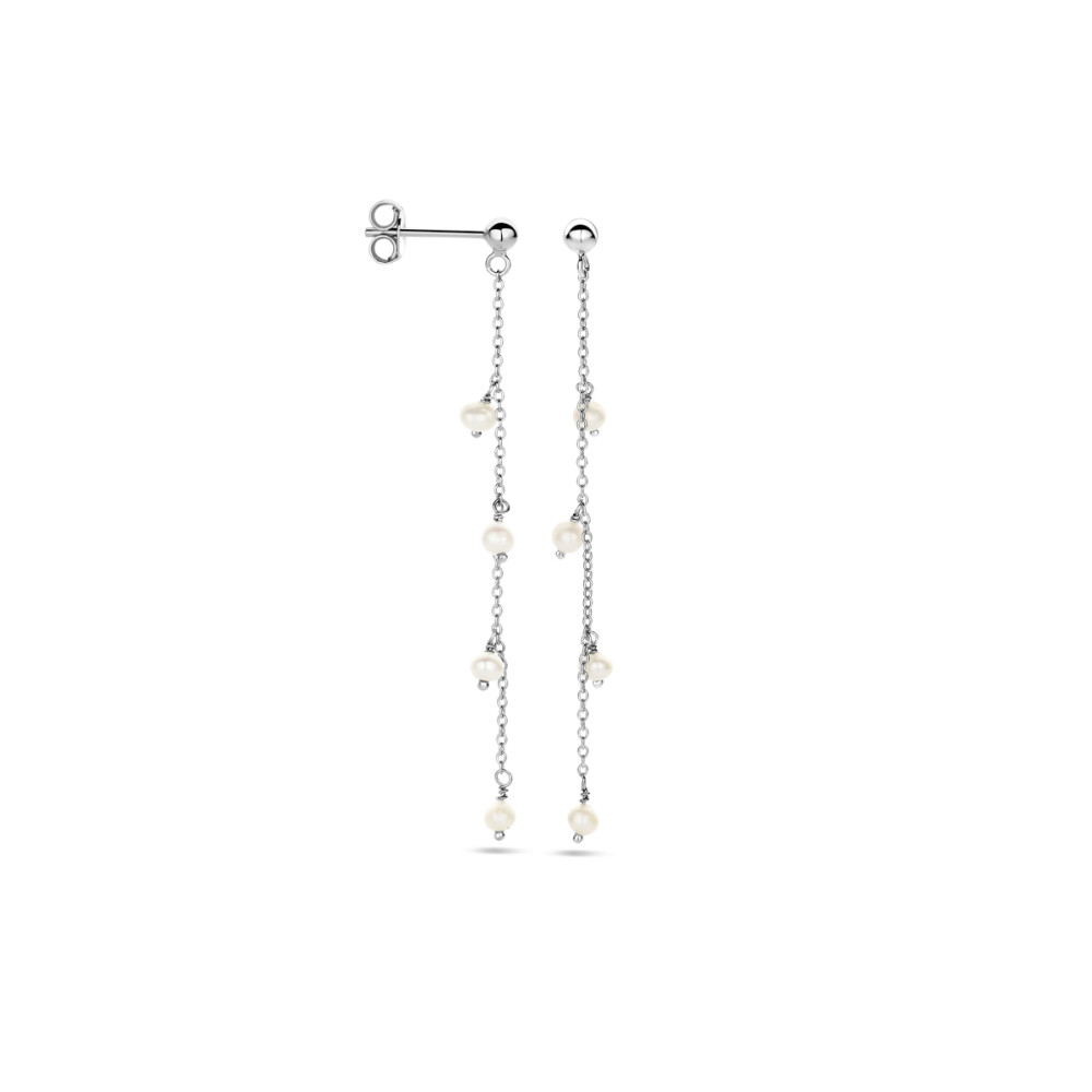 verspringende-oorhangers-met-witte-zoetwaterparels-zilver-gerhodineerd-55-mm