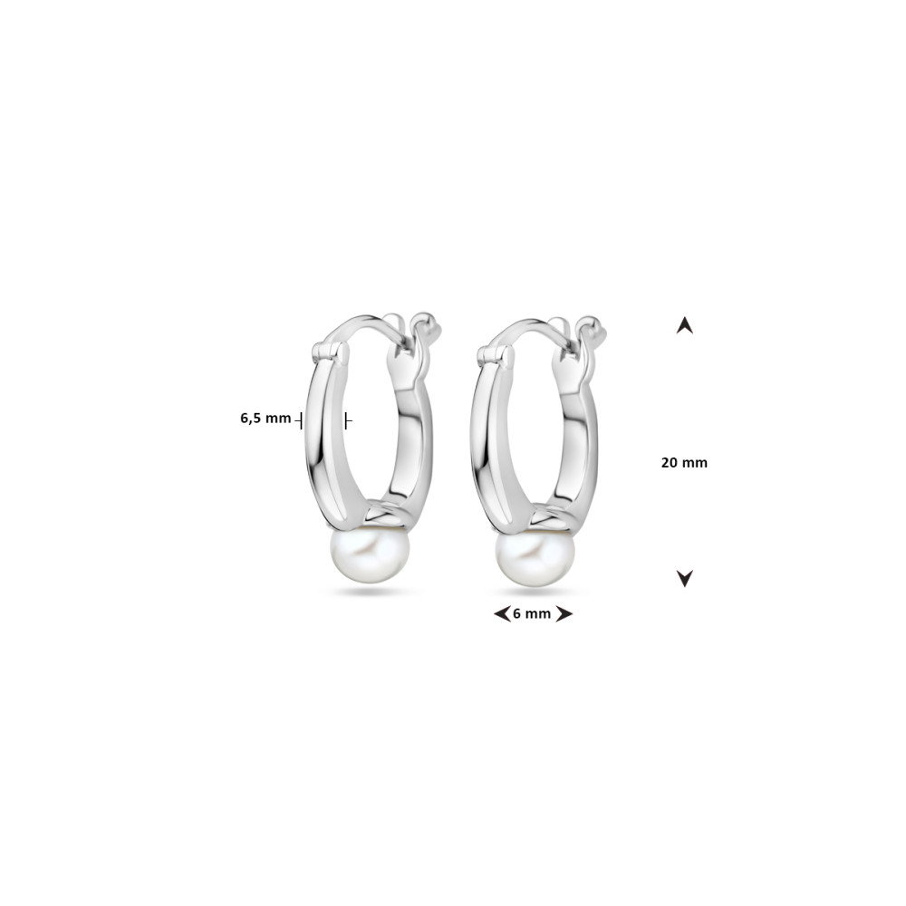 witte-zoetwaterparel-zilveren-oorringen-diameter-20-mm