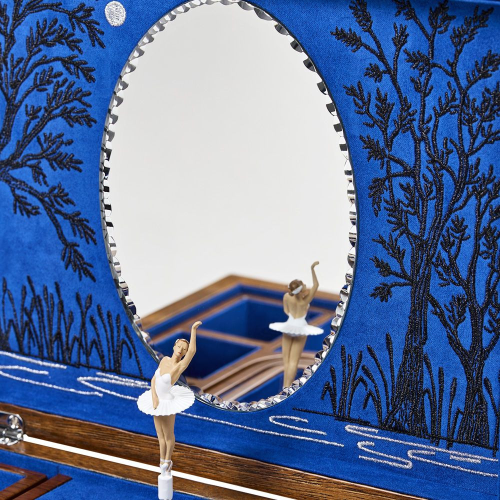 wolf1834-ballet-190106-sieradendoos-bruin-hout-draaiende-zwanenmeer-ballerina