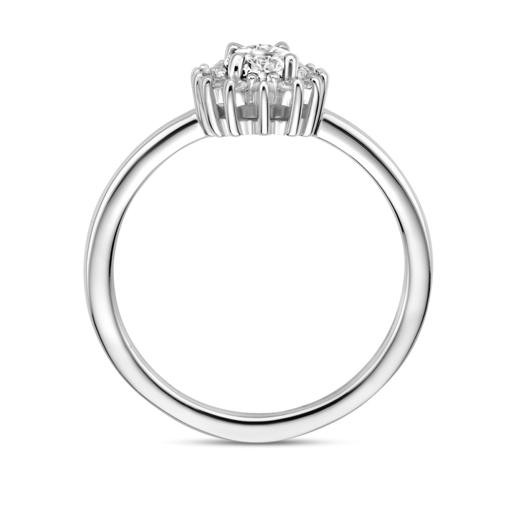 zilveren-entourage-ring-met-ovale-zirkonia-en-halo-zetting