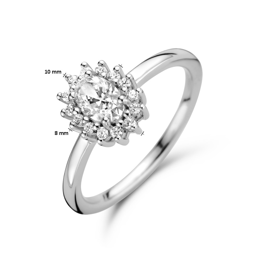 zilveren-entourage-ring-met-ovale-zirkonia-en-halo-zetting