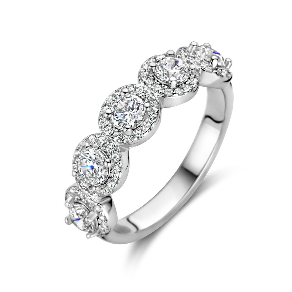zilveren-entourage-ring-met-vijf-halo-s-en-zirkonia