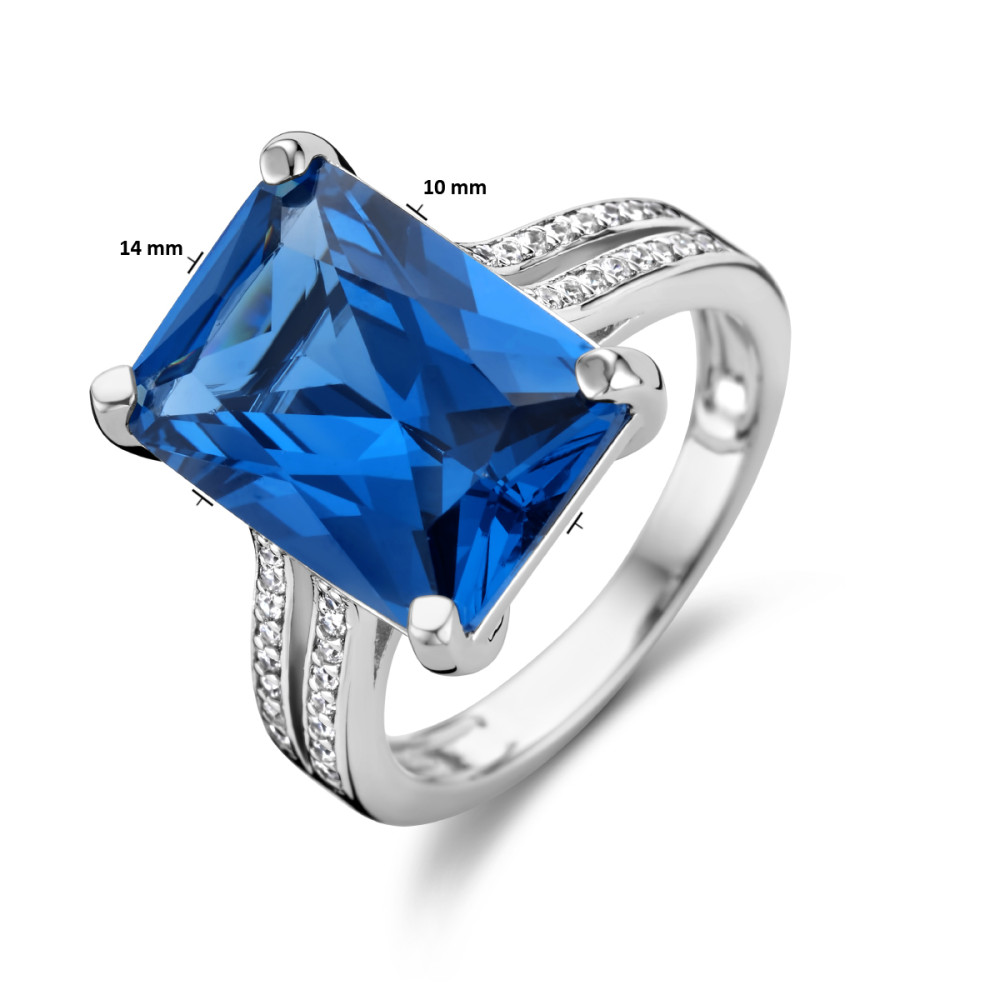 zilveren-gerhodineerde-entourage-ring-met-blauwe-zirkonia