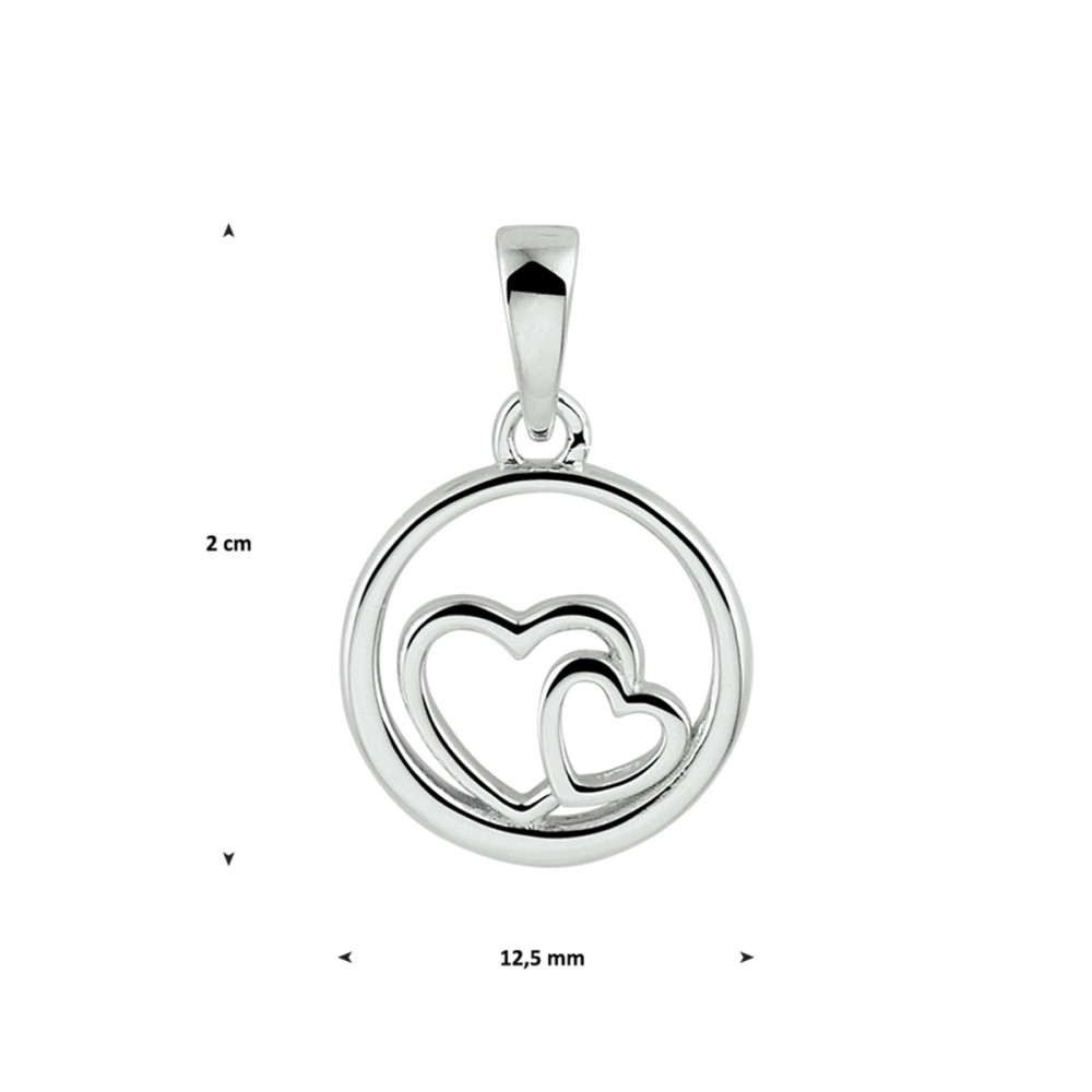 zilveren-hanger-met-twee-open-hartjes-binnen-een-cirkel-hoogte-20-mm