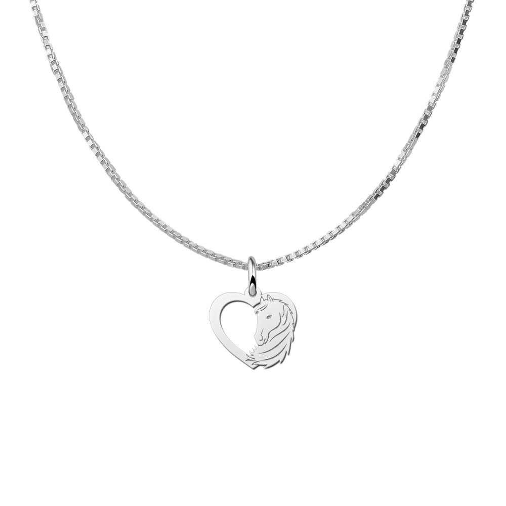 zilveren-hartjes-hanger-met-paardenhoofd-14-mm-breed-hoogte-12-mm