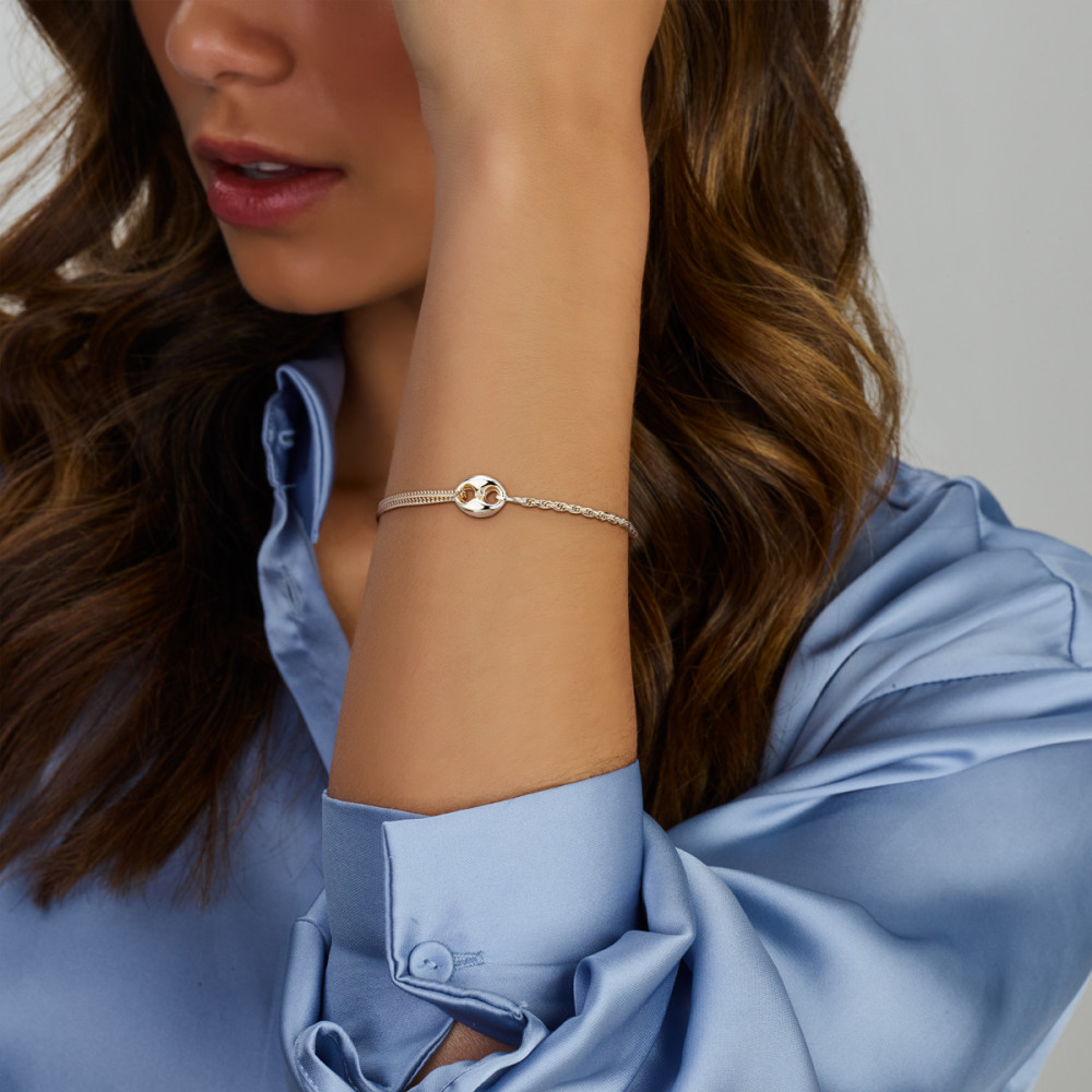 zilveren-schakelarmband-met-koffieboontje-en-verstelbare-lengte