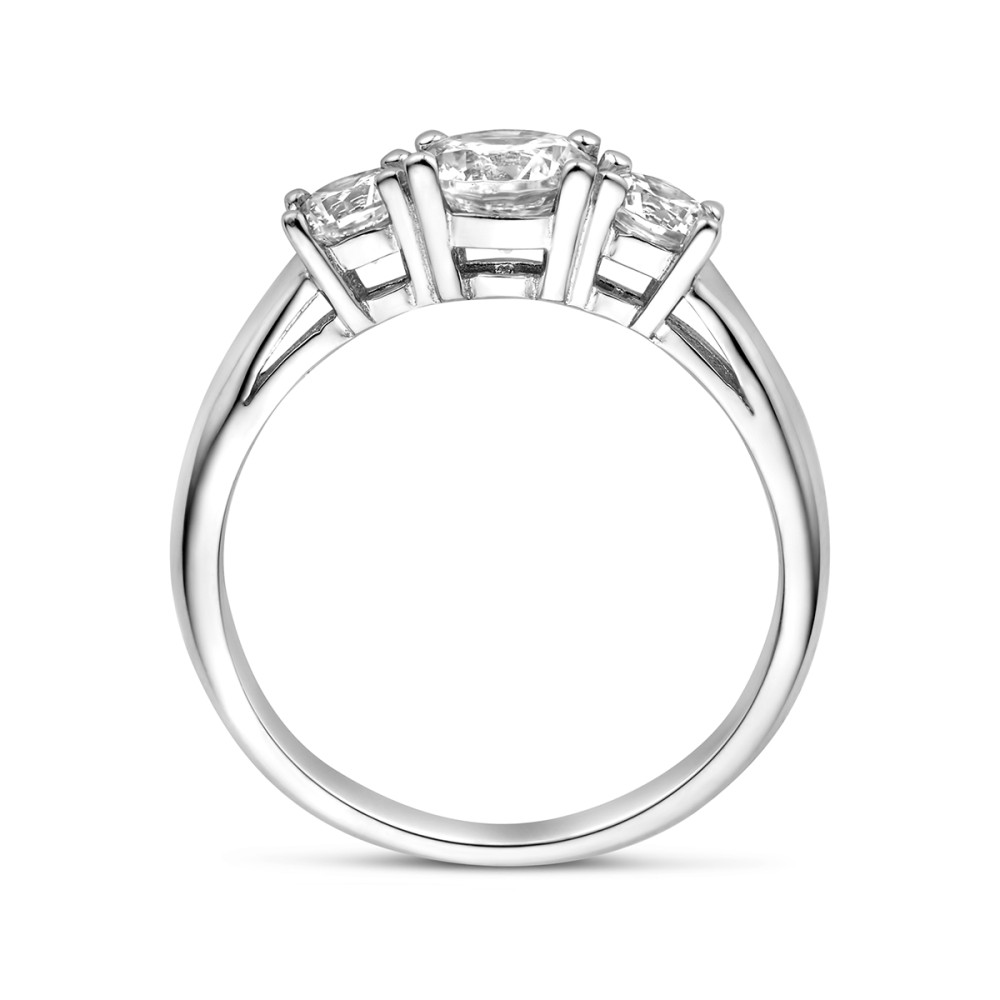 zilveren-trilogie-ring-met-drie-grote-zirkonia-s-in-klauwzetting