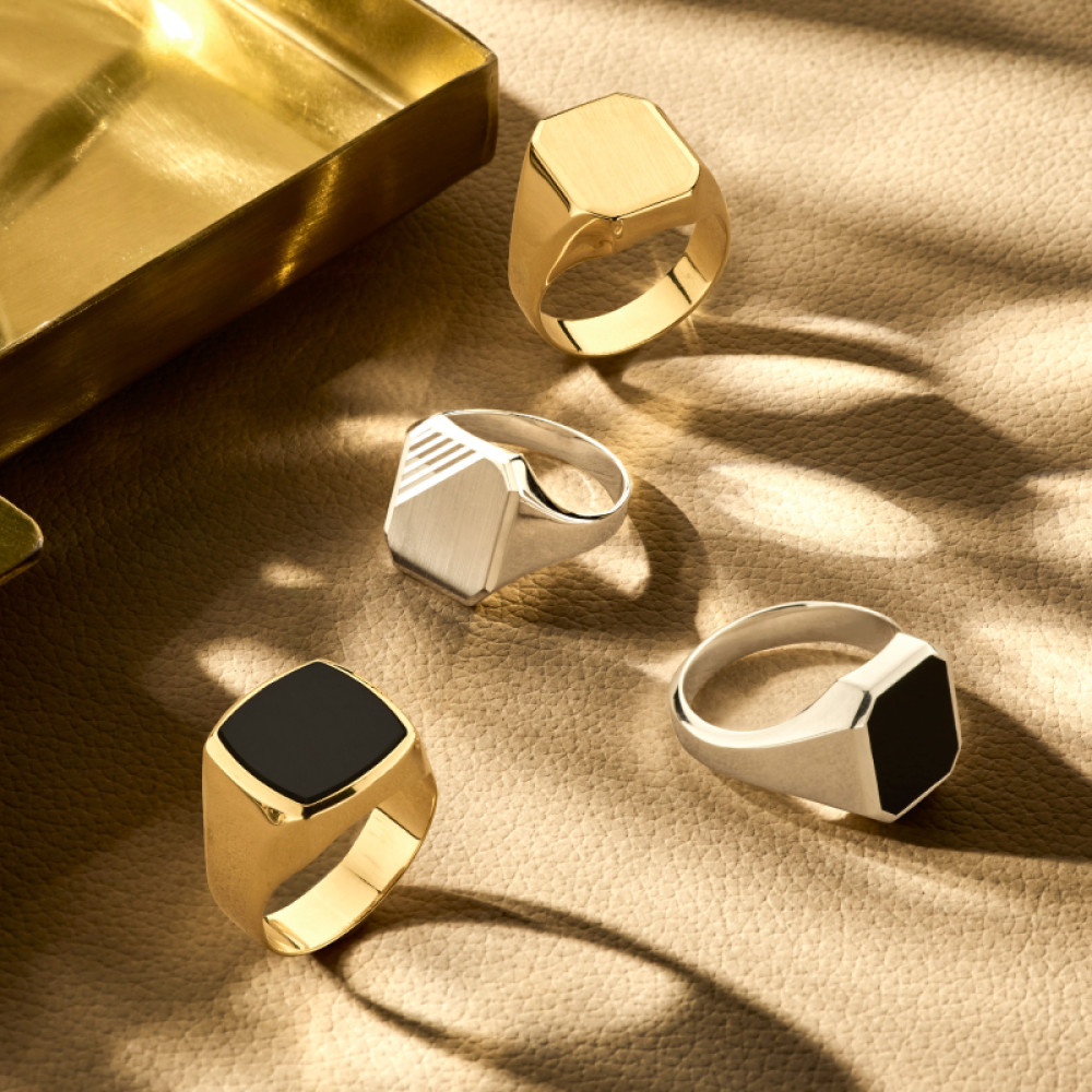 zilveren-zegelring-met-achthoekige-onyx-steen