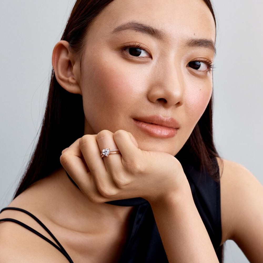 pandora-timeless-183100c01-ring-met-rose-plating-dubbele-band-en-zirkonia-hartje