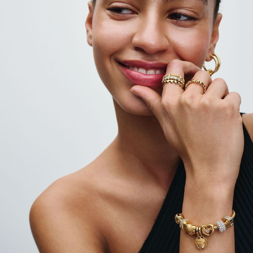 pandora-563390c00-moments-goudkleurige-slangenarmband-met-cilindrische-sluiting