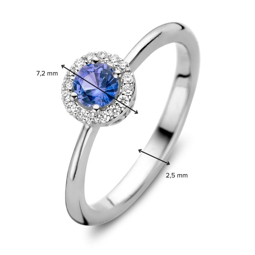 ronde-entourage-ring-van-18-karaat-witgoud-met-blauwe-saffier-en-diamanten