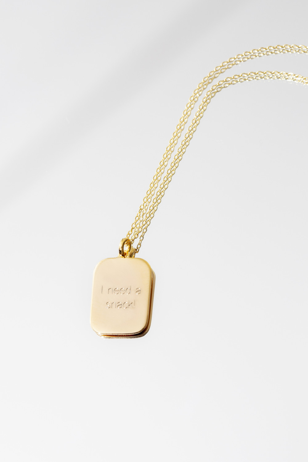 sif-jakobs-follina-sj-p1071-yg45-ketting-gold-plated-rechthoek-hanger-15-mm