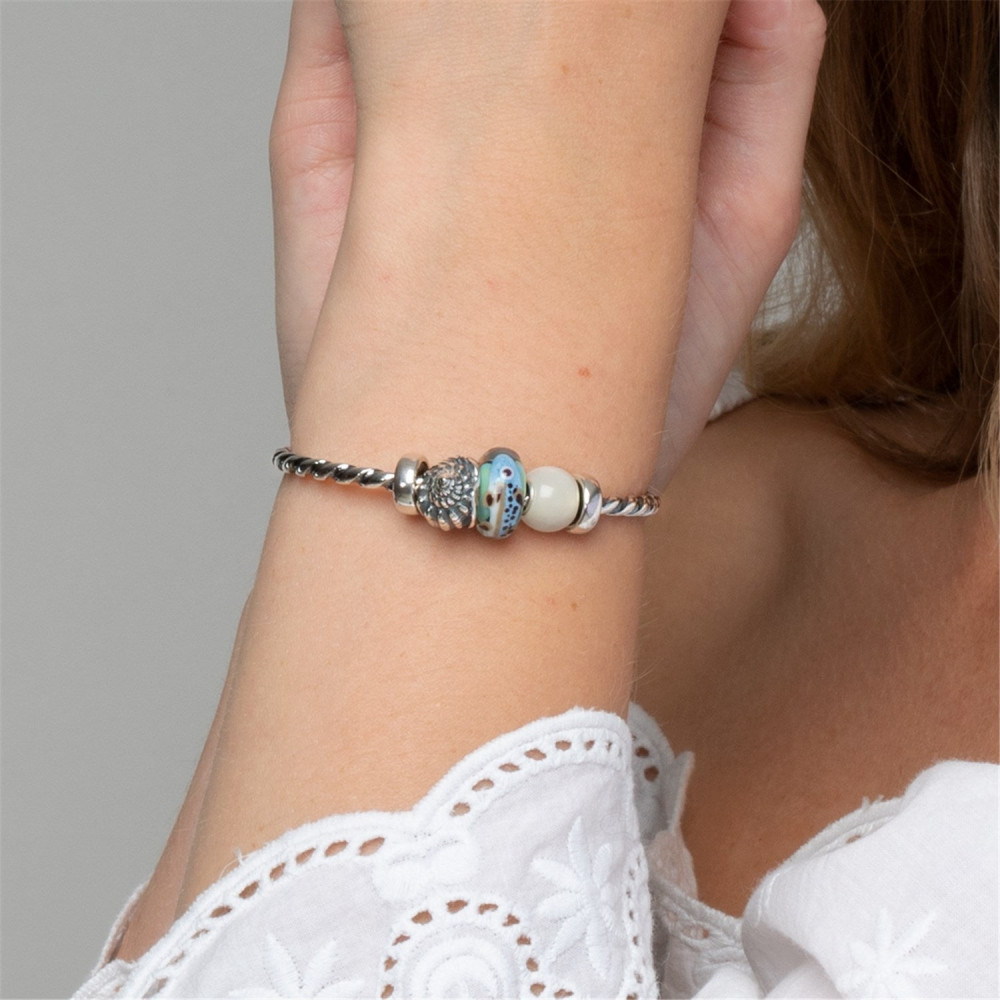 trollbeads-tagba-00006-00010-zilveren-bangle-met-gedraaide-spiraalvormen