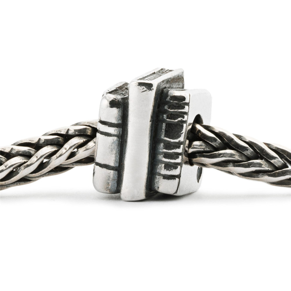 trollbeads-tagbe-20047-geoxideerd-zilveren-vrienden-bedel-met-gestapelde-boeken