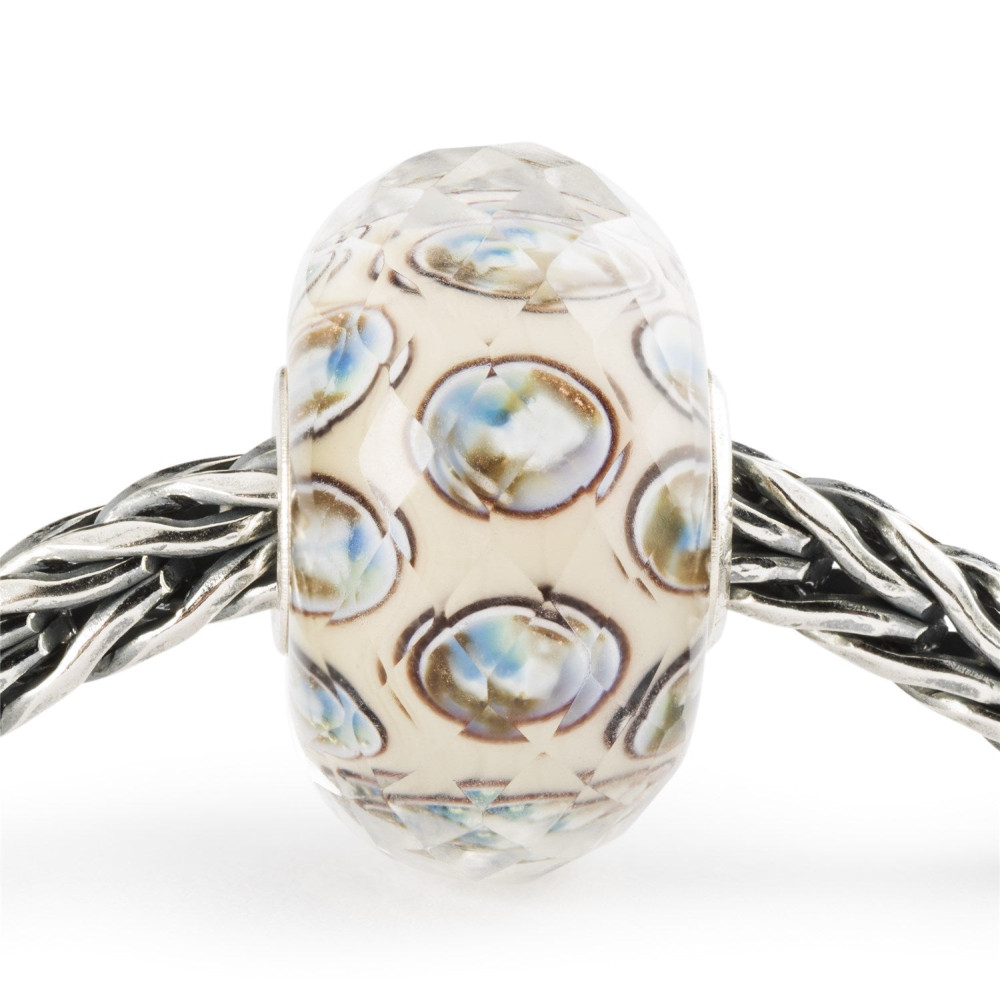 trollbeads-tglbe-30137-glazen-bedel-met-blauw-en-bruin-bloemachtig-patroon