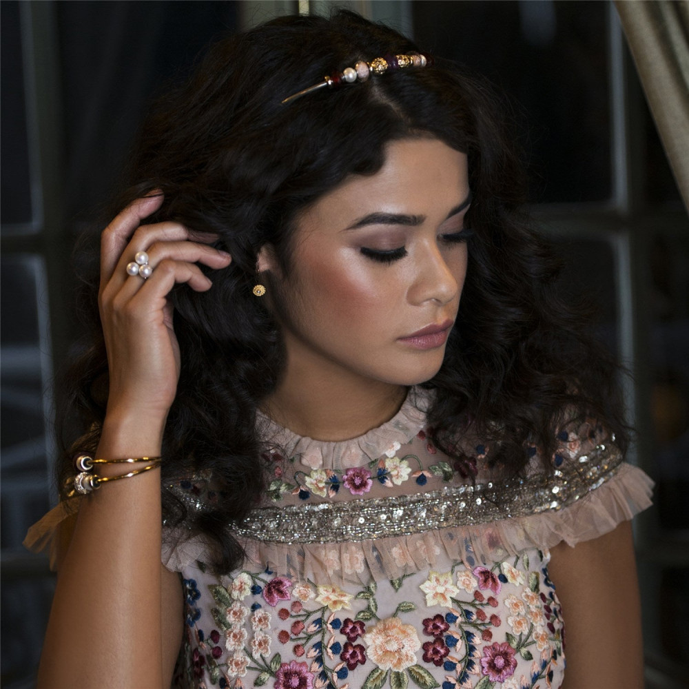 trollbeads-tgpba-00001-00005-gold-plated-open-bangle-met-minimalistisch-ontwerp