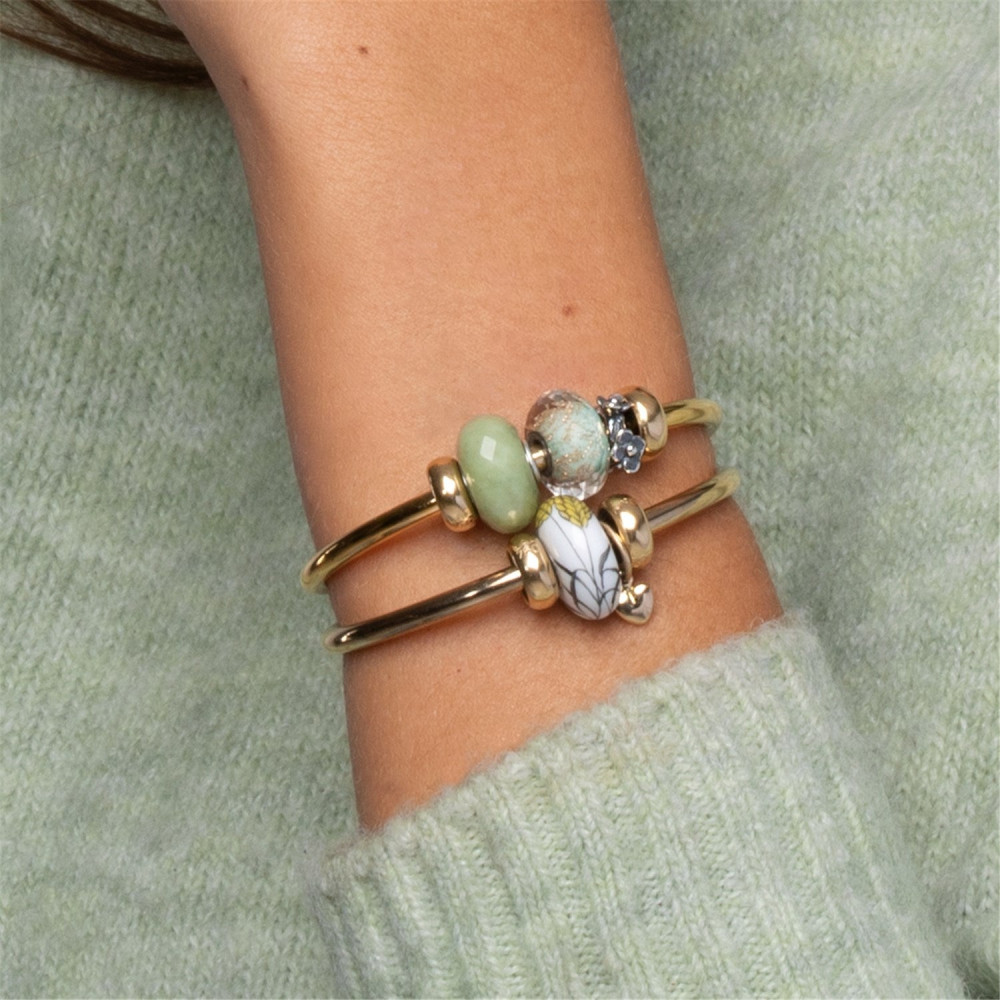 trollbeads-tgpba-00001-00005-gold-plated-open-bangle-met-minimalistisch-ontwerp