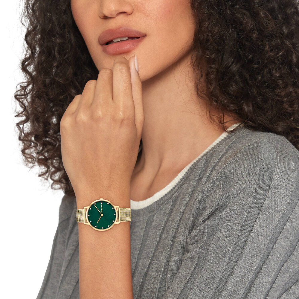 tommy-hilfiger-pippa-th1782668-goudkleurig-dameshorloge-met-groene-wijzerplaat-diameter-34-mm